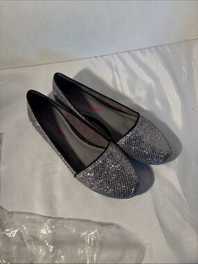 Pink & Pepper Silver Sequin Ballet Flats